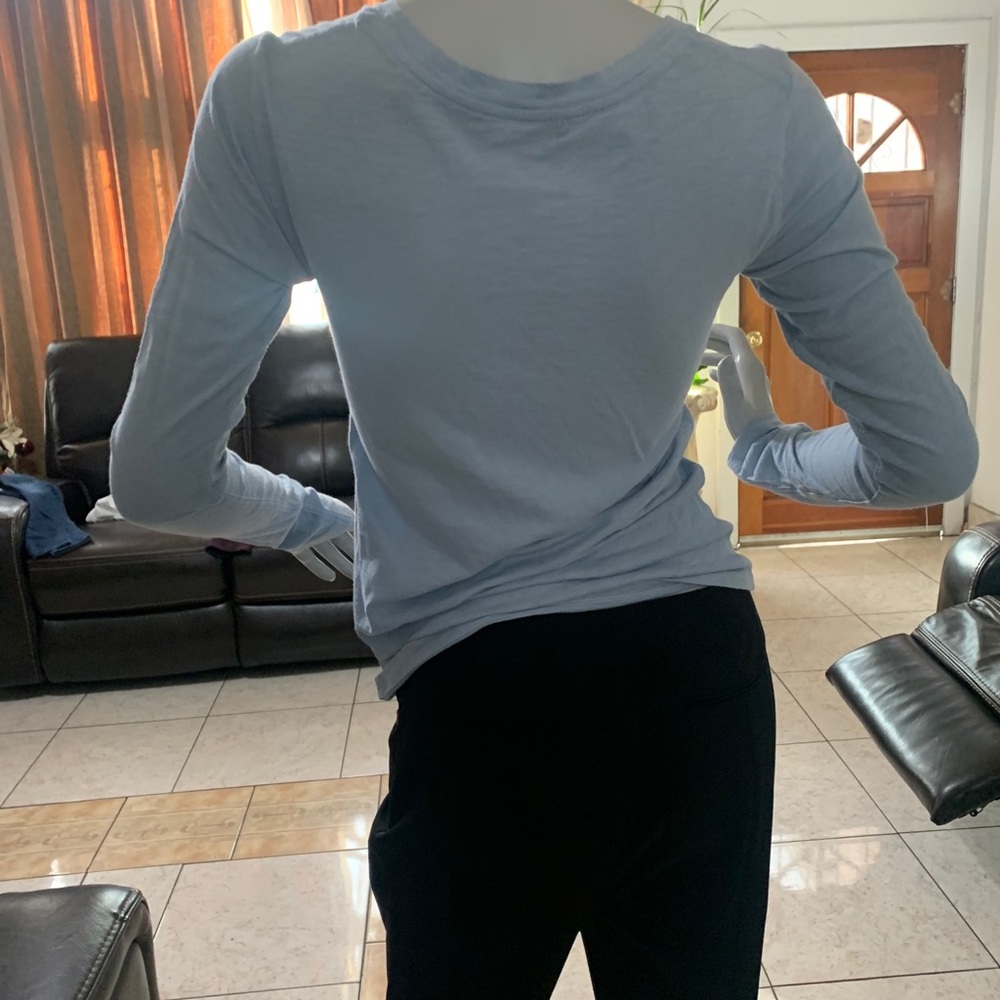 Vince Xs - Picture 4 of 10